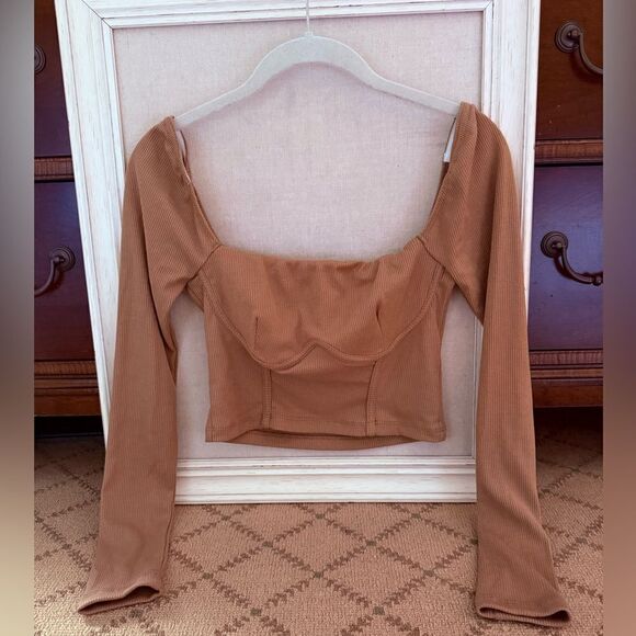 Princess Polly camel ribbed off the shoulder long sleeved crop top 4 - Picture 1 of 12